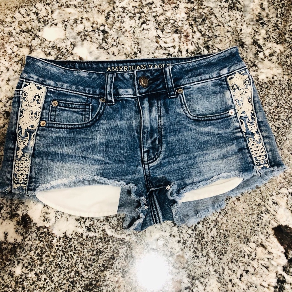 American Eagle Outfitters Blue Jean Shorts with Lace Panels. Size 6.